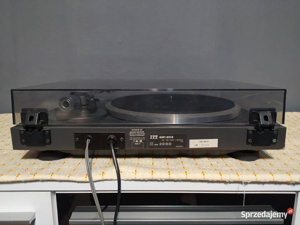 Unikatowy gramofon ITT HiFi 8013 Quartz Lock