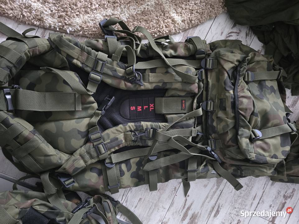 Sprzedam mundury wojskowe Marki