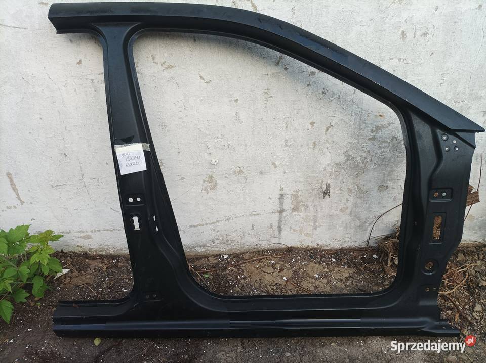 Seat Arona próg prawy że slupkami nowy Karoseria Lublin
