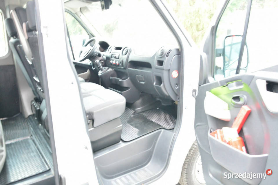 Renault Master master L3H2 7 osobowy pełna biały