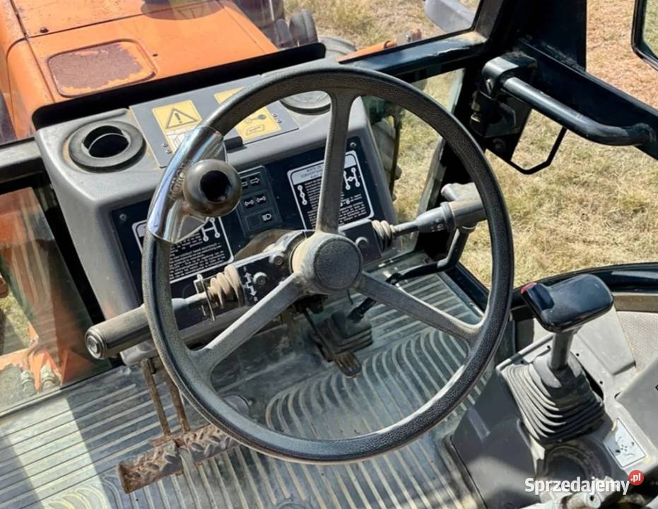 Koparko ładowarka Ford NewHollan 675D 4x4 Koźmin Wielkopolski
