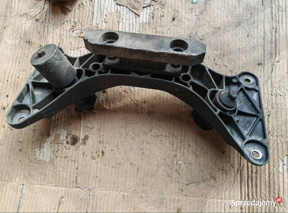 Łapa manualnej skrzyni biegów BMW E39 25d 30d