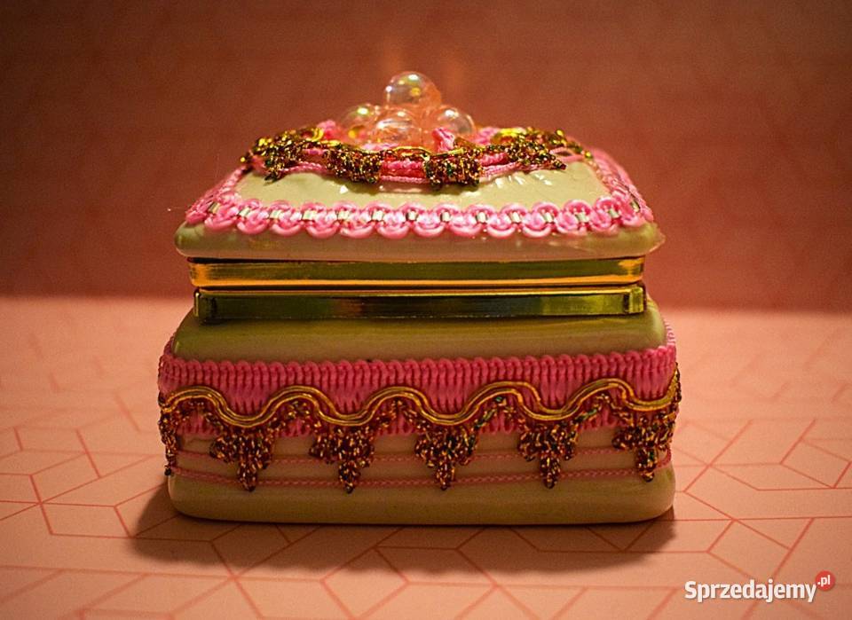 Ceramiczna szkatułka na drobiazgi nowa Chełmno