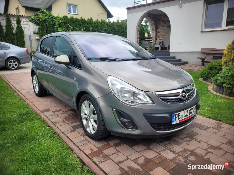 12 Benzyna Podgrzewane fotele automatyczna tempomat Pińczów