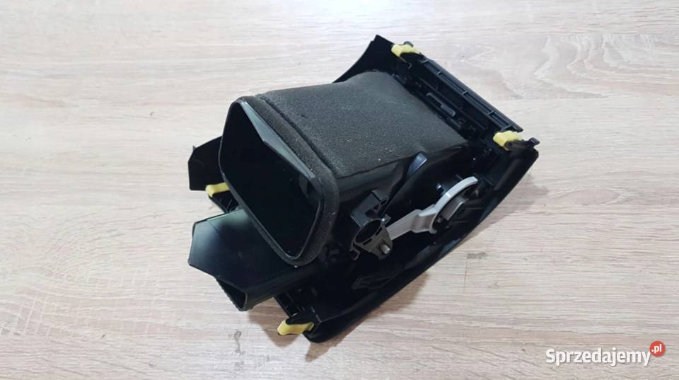 Kratka nawiewu deska prawa Land Cruiser 150 podkarpackie Mielec