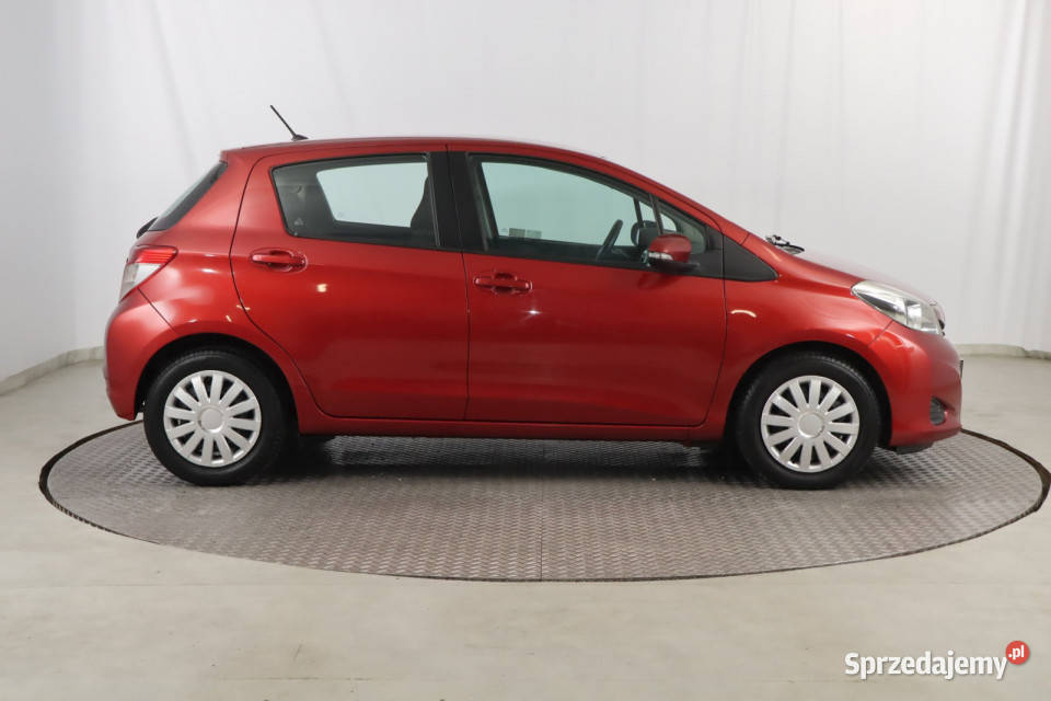 Toyota Yaris 10 VVTi komputer pokładowy