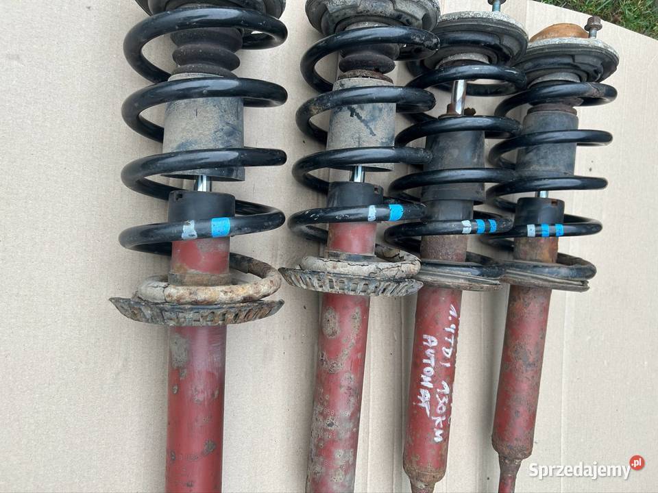 Mcpherson amortyzator sprężyna Passat b5 fl