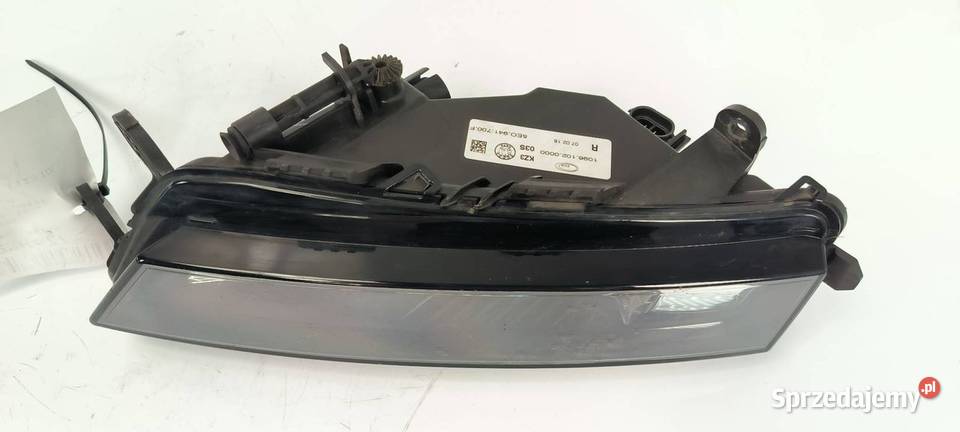 HALOGEN PRAWY SKODA OCTAVIA III 5E0941700 Lipno sprzedam