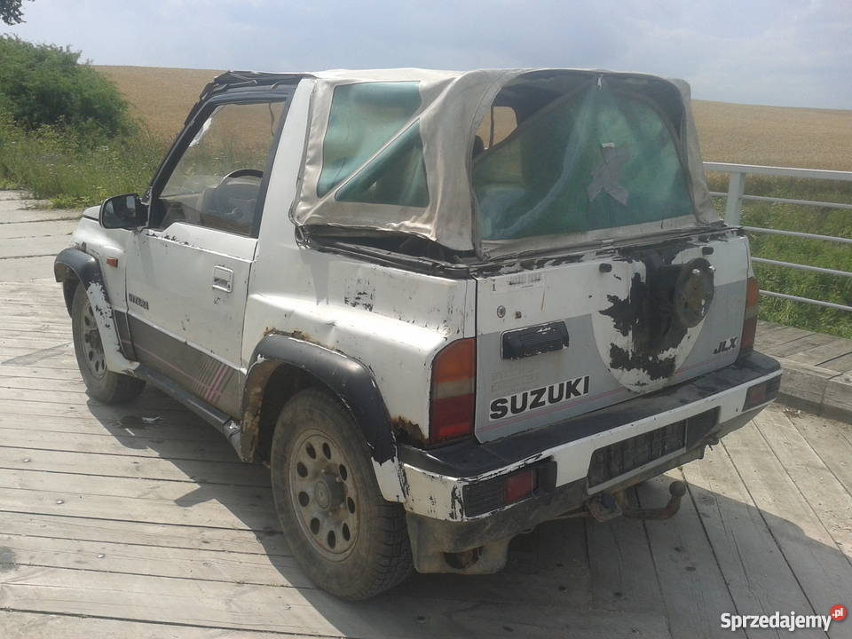 suzuki vitara 16 benzyna Września
