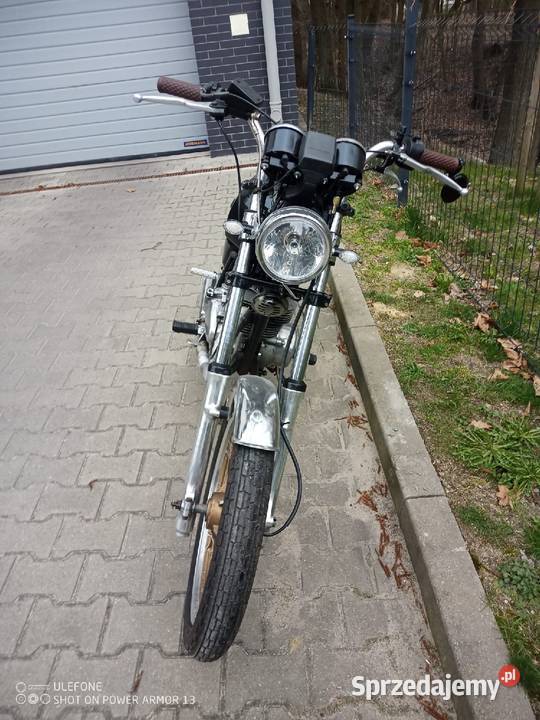 Suzuki GN 400