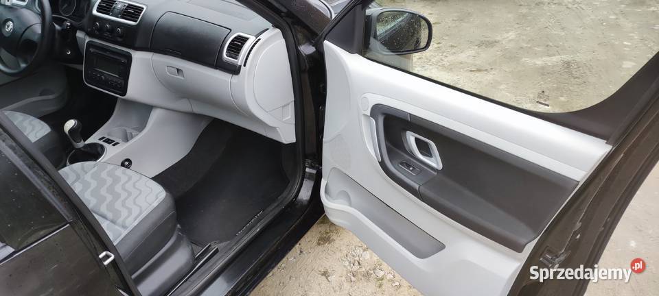 Skoda ROOMSTER 14 16v 9 przejechanych w Kombi Czapury sprzedam