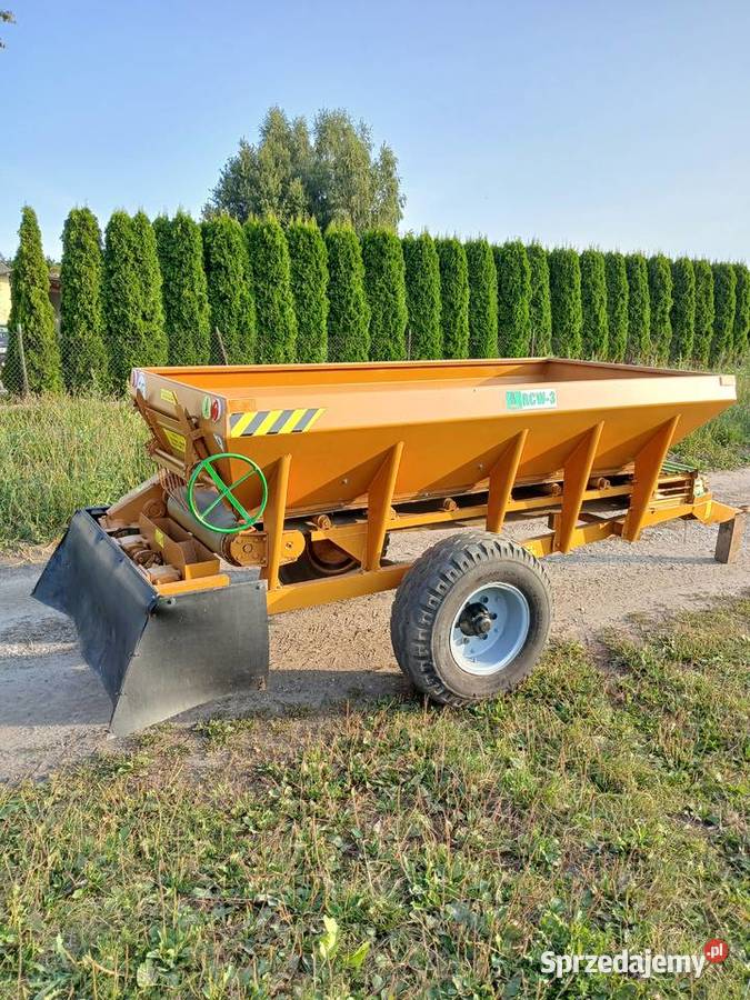 Rozsiewacz wapna rcw3piastwapniarka piaskarka Rzgów