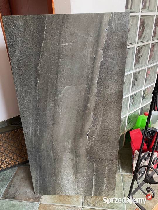 Gres płytka modet Grafit Lux satin małopolskie Zakopane