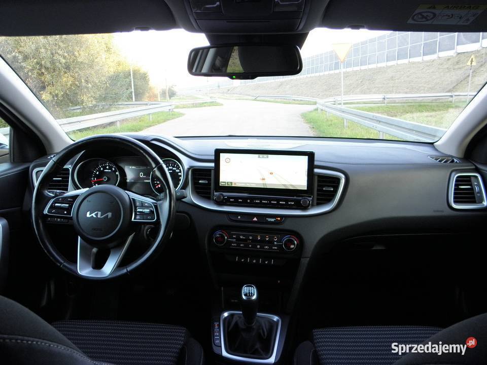 Kia Ceed 15 TGDI 160 NAVI kamera Tempomat FULL czujnik parkowania Cee'd Niepołomice