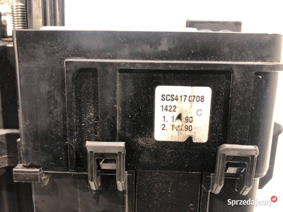 SKRZYNKA BEZPIECZNIKÓW KIA RIO IV 91261H8630 sprzedam