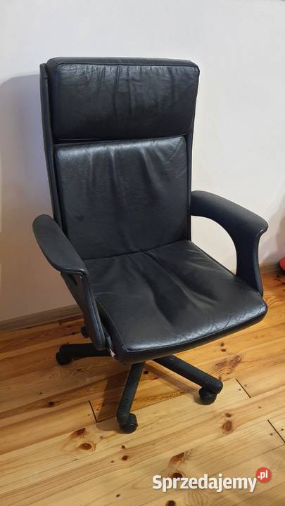 Fotel obrotowy biurowy skórzany masywny na Lublin