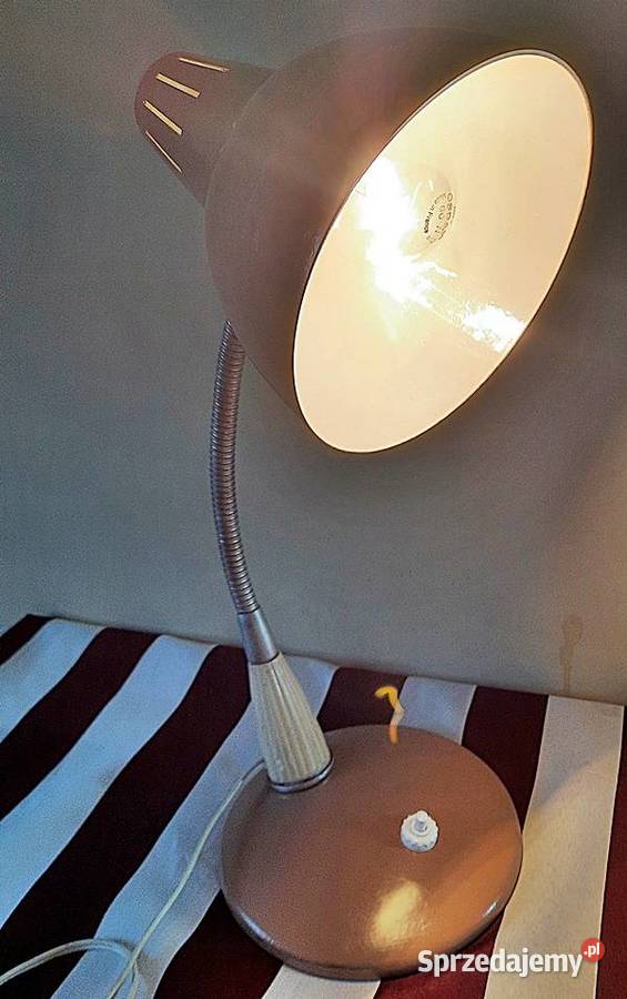 Lampa na biurko z lat PRL Ostrów Wielkopolski