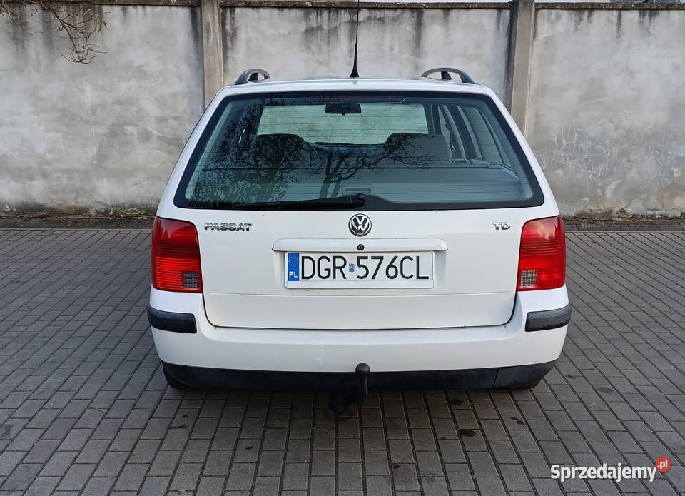 VW Passat B5 19 TDI 90 1997r Klimatronik Alu 17 4/5 Wojcieszów