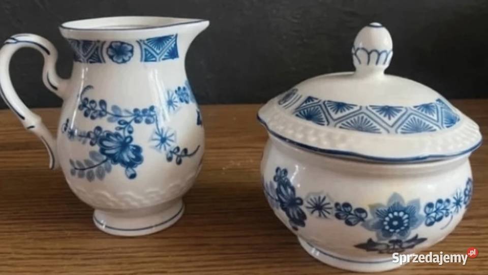 Zestaw niemiecka porcelana dzbanuszek i mlecznik Wałbrzych sprzedam