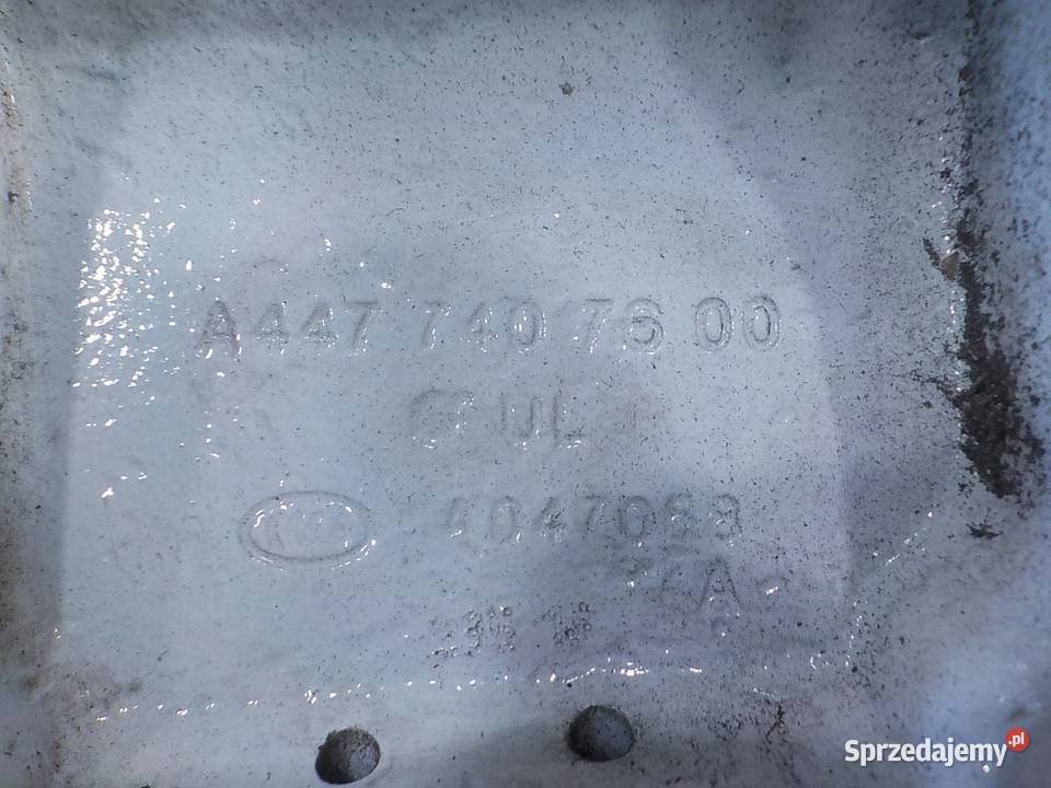 MERCEDES VITO W447 III 16 CDI 16r zawiasy drzwi Suków sprzedam