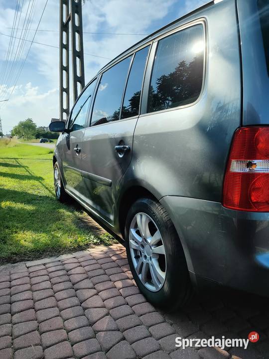 Volkswagen Touran 260000km Poręba