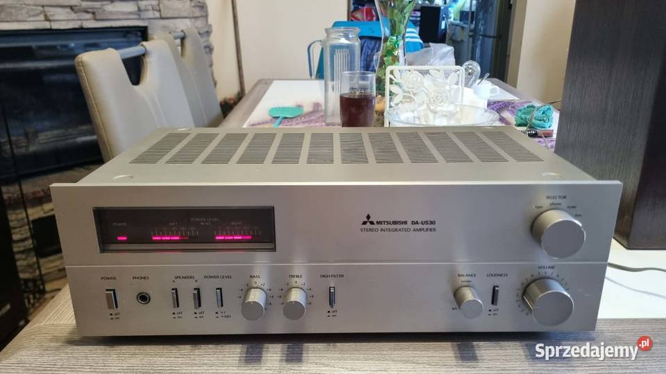 Wzmacniacz Mitsubishi DAU530 2x30W 8ohm Warta