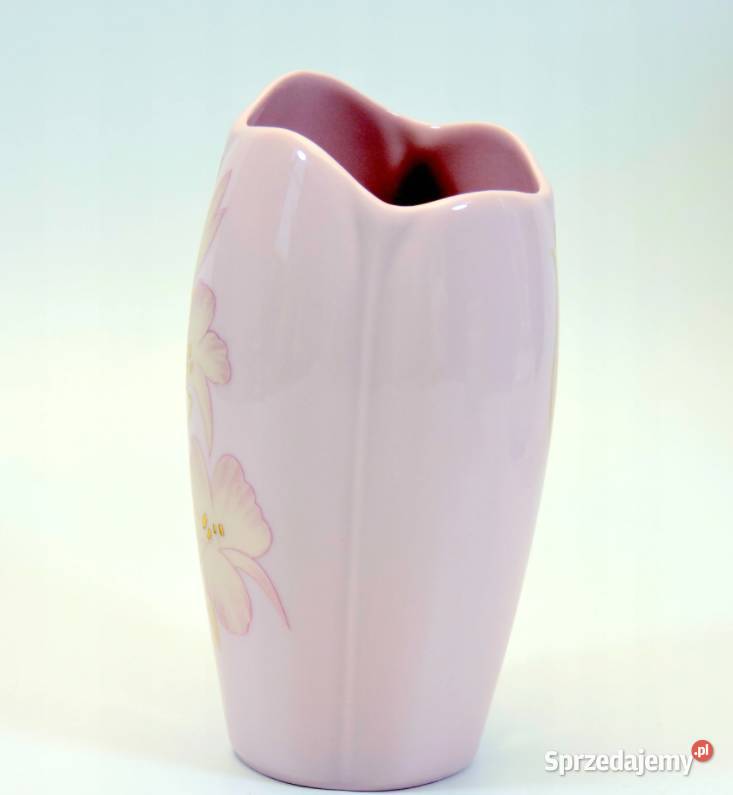 Wazonik z różowej porcelany RGK Porcelana i szkło Porcelana i szkło Latoszyn