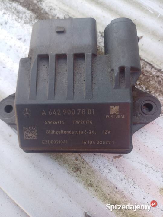 Przekaźnik świec żarowych Mercedes R300 W251 30