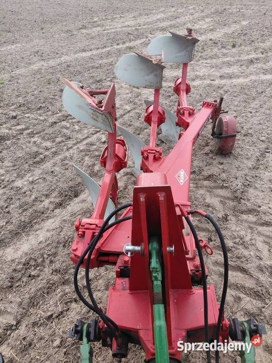 Kuhn Master 102 Zglenice Duże