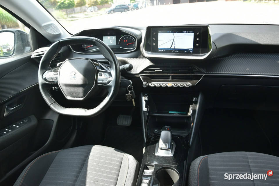 Peugeot 208 12PureTech 100 AUTOMAT 2022r FullLED Kampinos