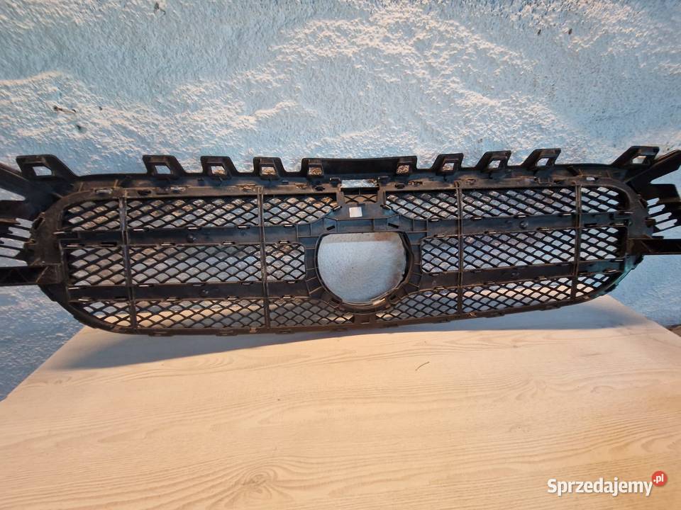 Grill Mercedes BKLASA osobowe Kwilcz sprzedam