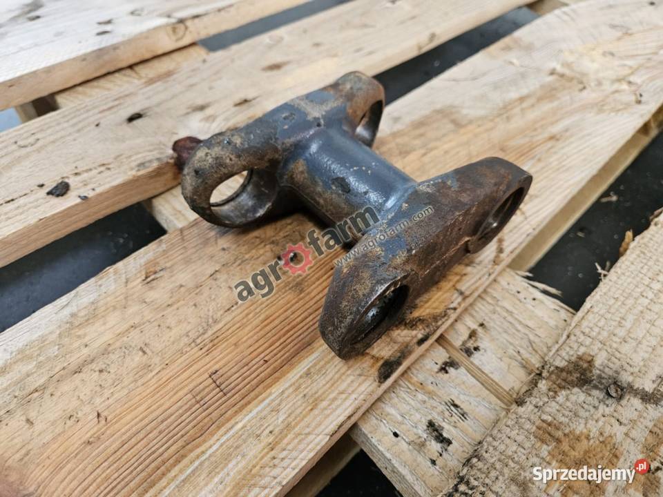 Łączniki półosi FWD Ford 8770 8670 8870 Byków