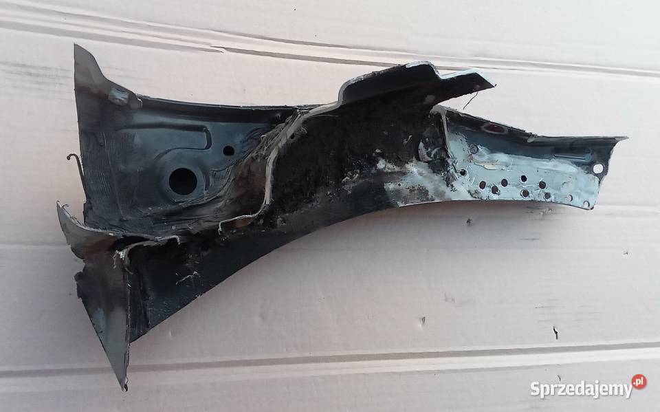 Skoda Karoq fartuch lewy przód