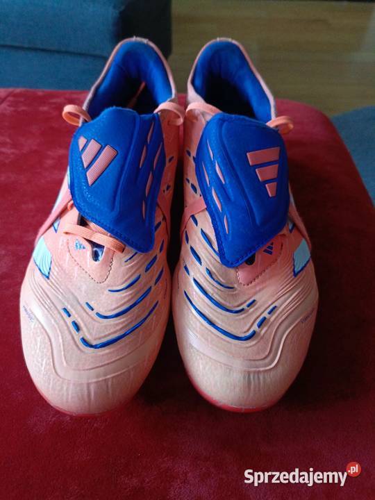 Korki firmy adidas predator pro Obuwie Koło
