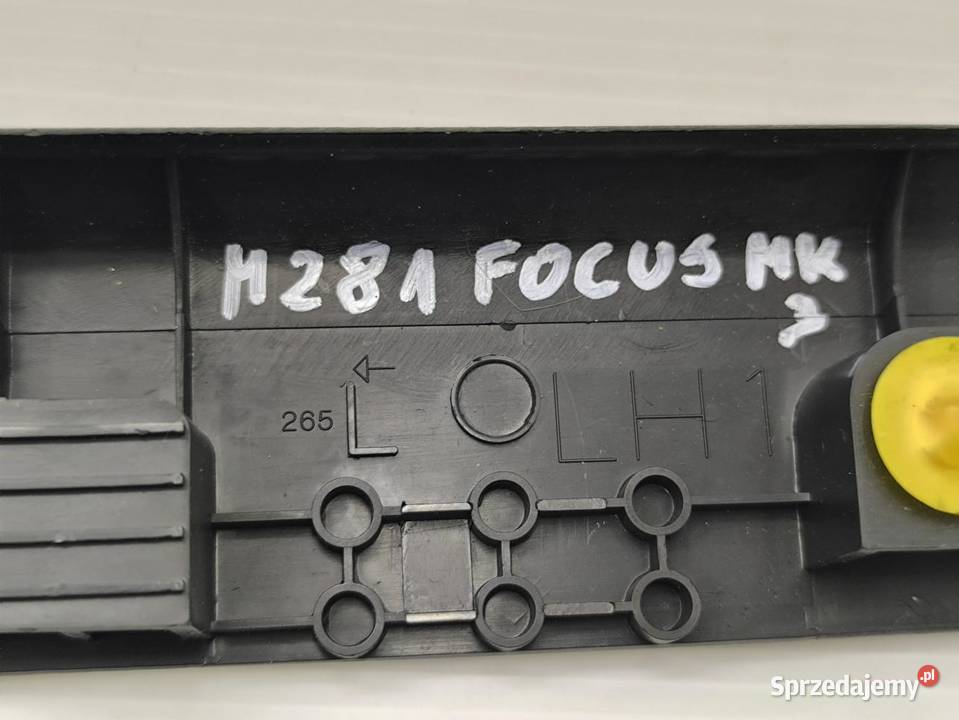 LISTWA NAKŁDKA PROGU LEWA FORD FOCUS MK3 LIFT Progi sprzedam