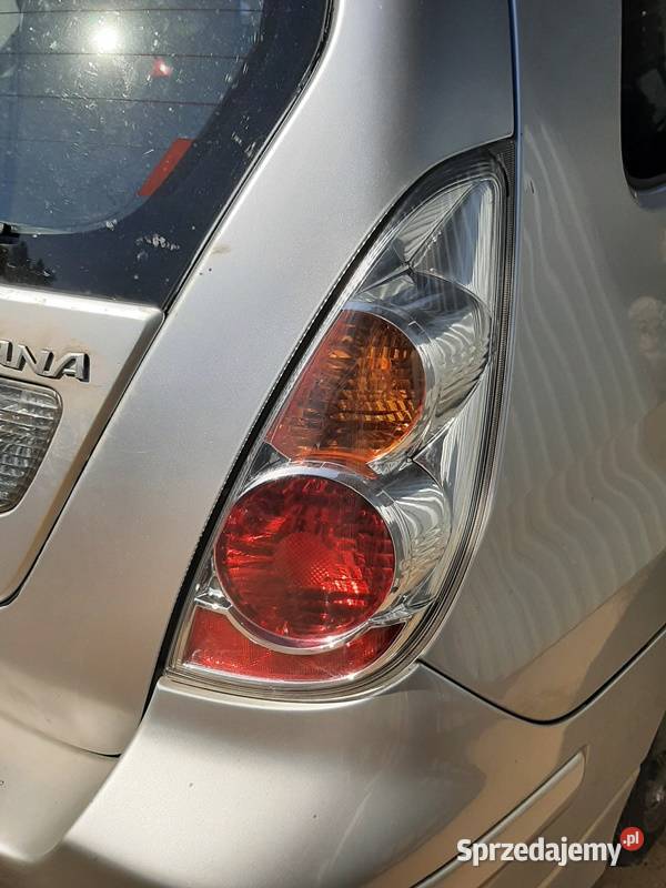 Suzuki Liana Lift Lampa Tylna Lewa Prawa wielkopolskie Nowy Tomyśl