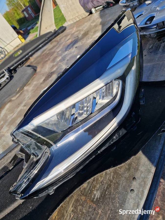 Toyota Aygo X reflektor FULL LED ORG EU Mielec