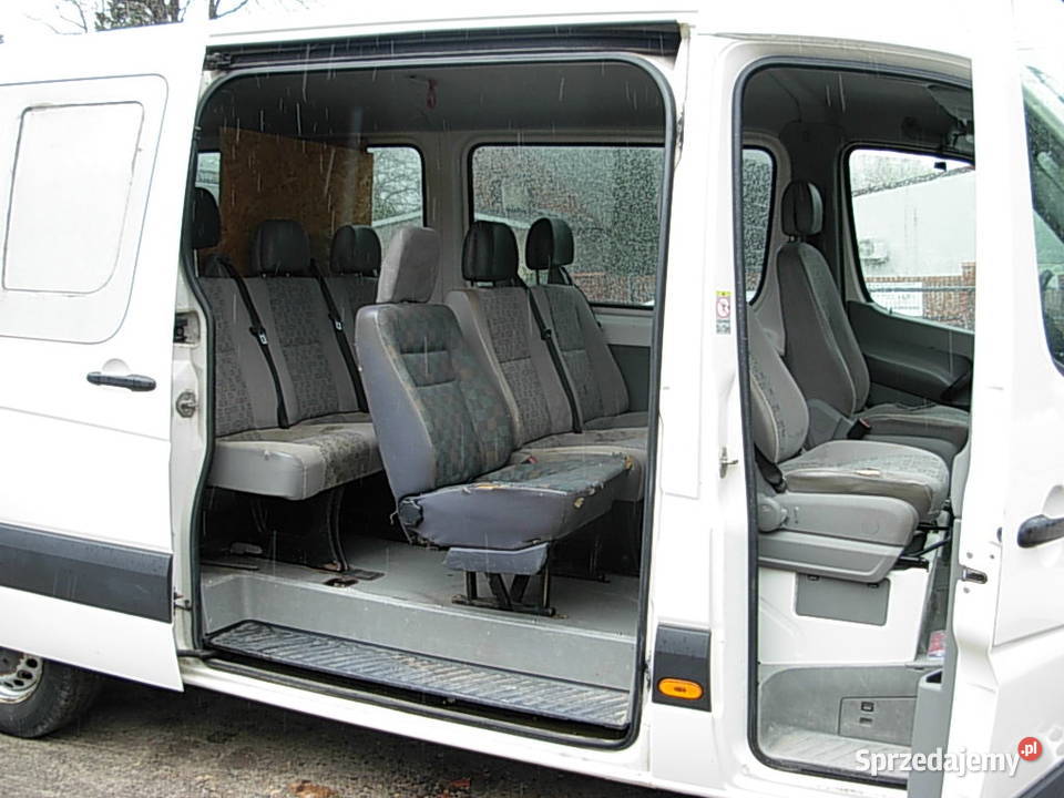 VOLKSWAGEN CRAFTER 25 TDI OSOBOWY BRYGADOWKA Częstochowa