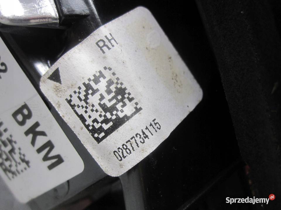 OPEL CORSA E 17r lampa prawa tył w klapę 3901 świętokrzyskie