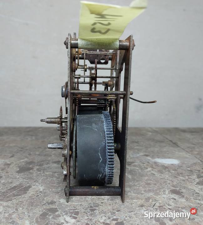 M153 Mechanizm starego zegara ściennego Gustav pomorskie sprzedam
