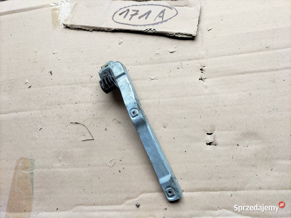 AUDI 80 B3 B4 UCHWYT SCHOWKA PASAŻERA Kamień-Kolonia