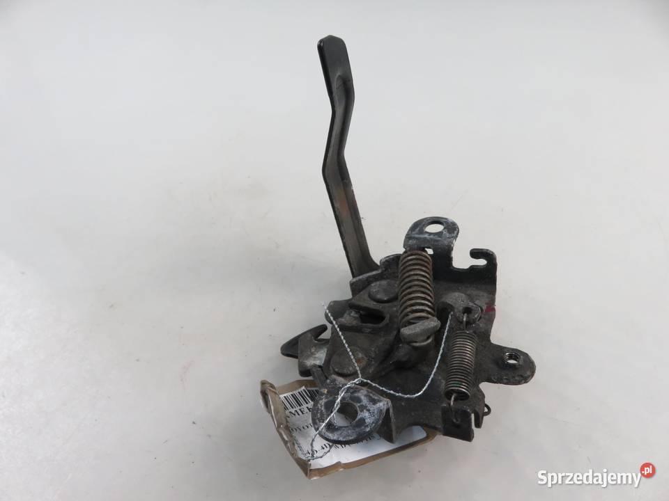 ZAMEK MASKI TOYOTA URBAN CRUISER P1 małopolskie