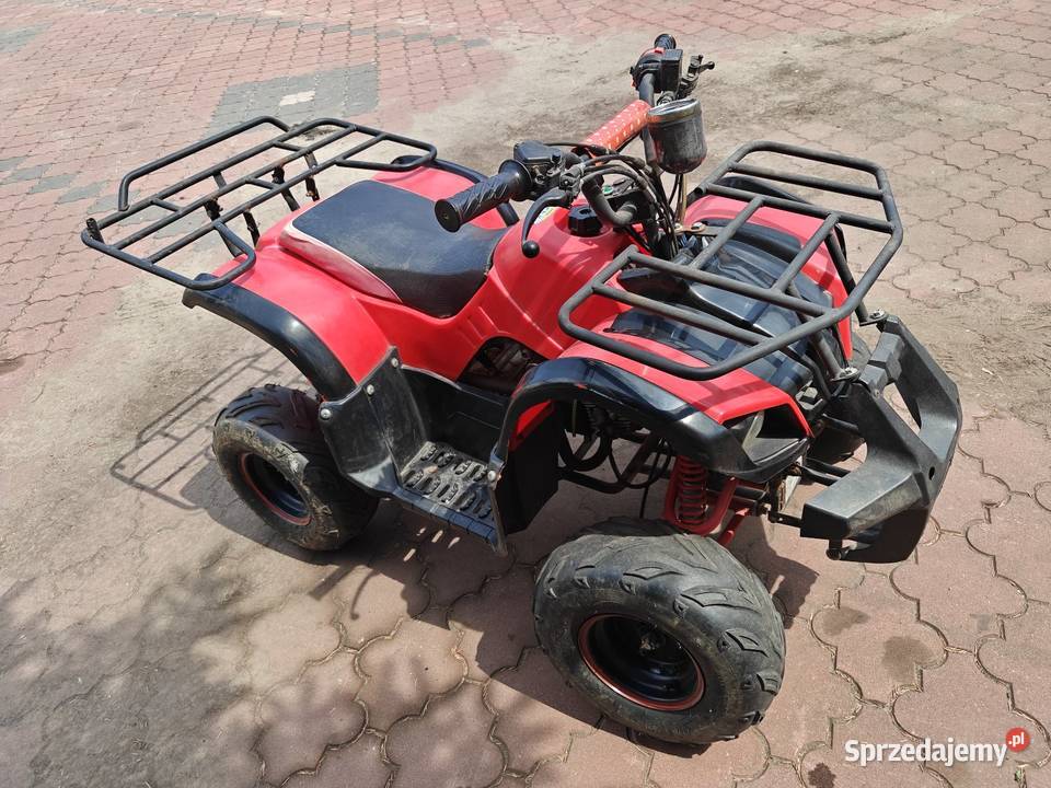 Quad 110 pali jeździ łańcuch