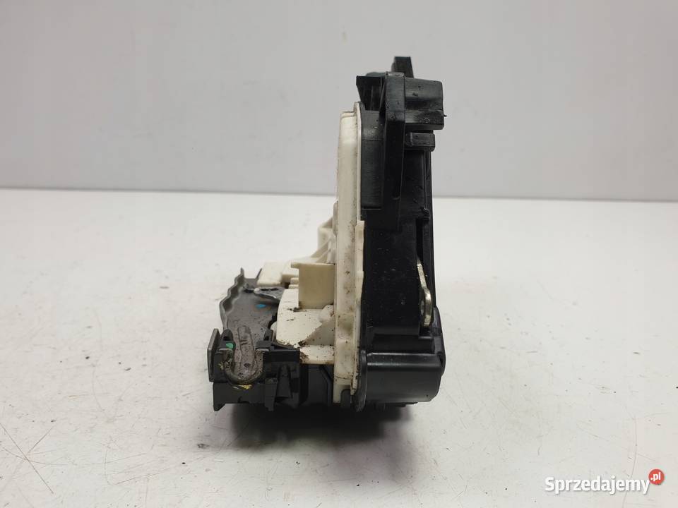 Skoda Rapid ZAMEK DRZWI prawy przód PASAŻERA Zamki, wkładki i kluczyki Rudka