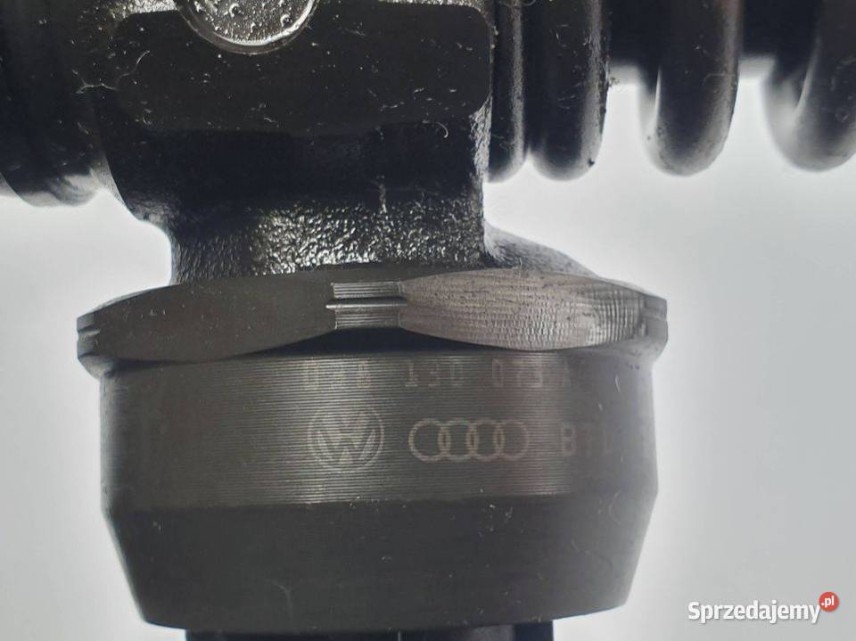 WTRYSKIWACZ VOLKSWAGEN FOX 038130073AG Lipno