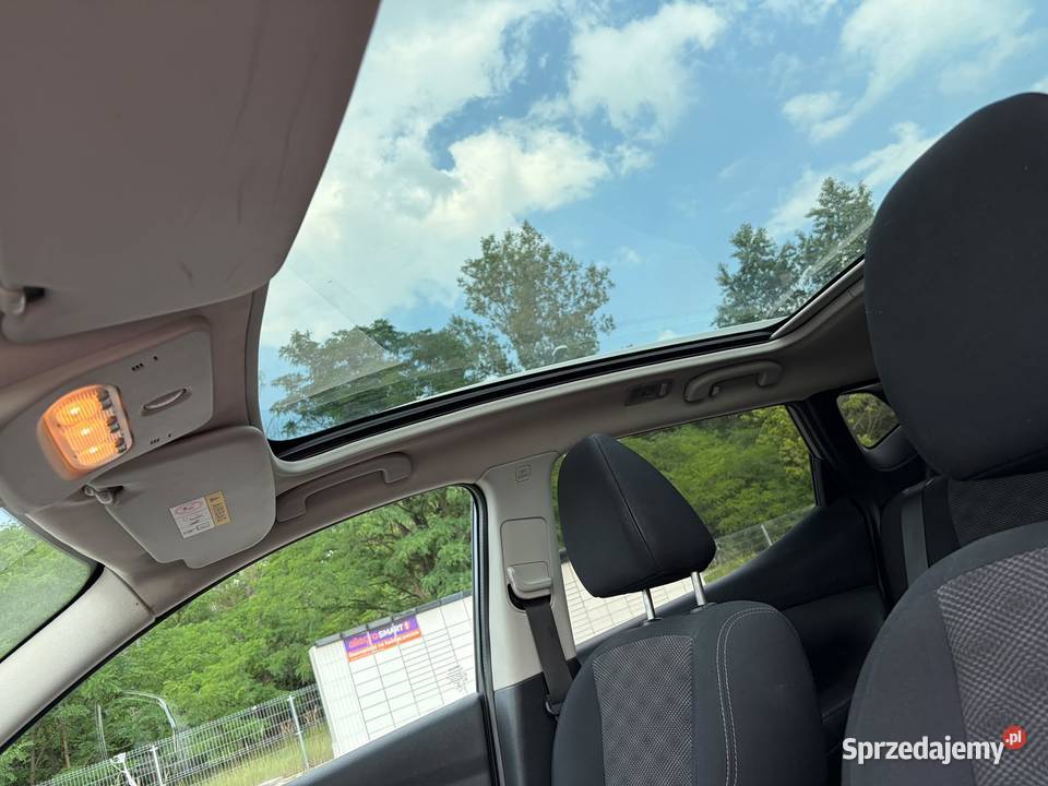Nissan Qashqai 2015 stan idealny nieuszkodzony mazowieckie Legionowo