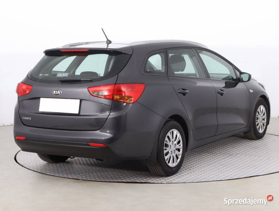 Kia Ceed 16 GDI gniazdo USB Cee'd