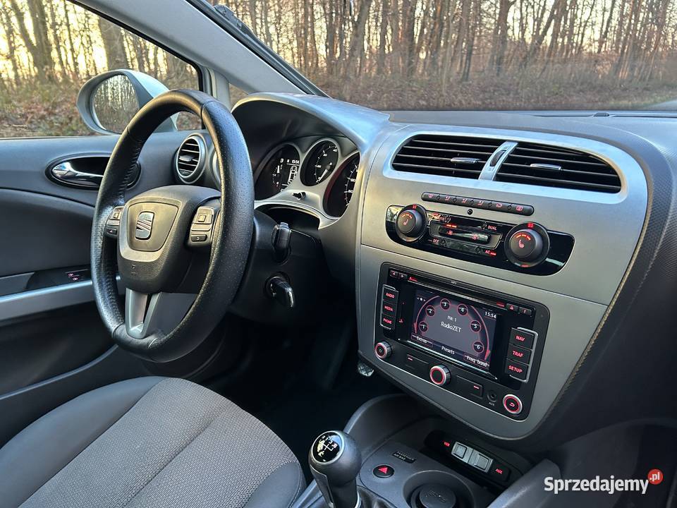 Seat Leon Lift Bixenon Klimatronic Czujniki manualna