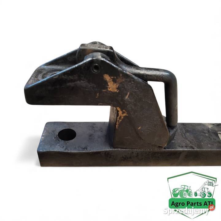 Zaczep dolny Listwa CNH 82028263 Case Holland podlaskie Ciechanowiec