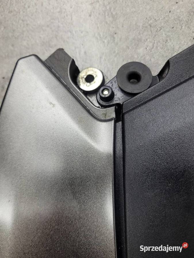 Kawasaki Z900 Z 900 24 OEM OWIEWKA MOCOWANIE Szyby i owiewki Nowy Tomyśl